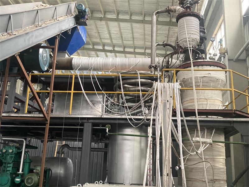 什么樣的廢塑裂解煉油加熱裝置，竟然需要十幾萬一套？.jpg